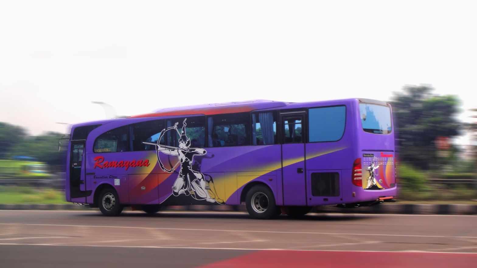 Bus Jakarta-Semarang  Terbaru